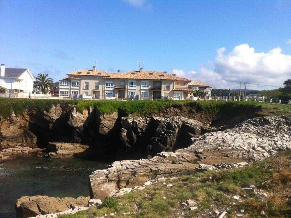 Chalet Pareado Con Jardin En 1ª Linea De Mar Burela Exterior photo